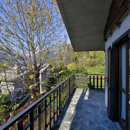 La Belle Vue Apartment *